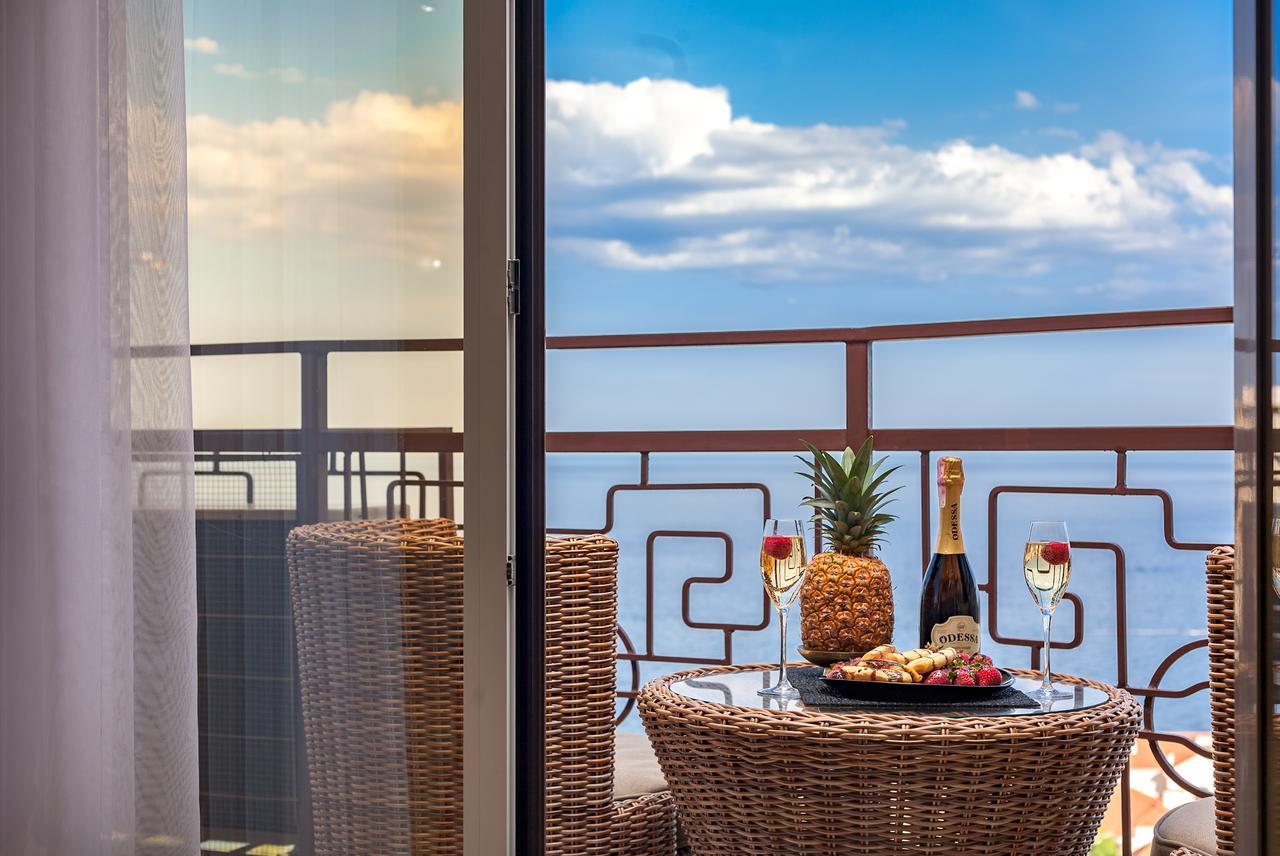 Vip Apartments In Arcadia With Sea View. Odessa Exterior foto